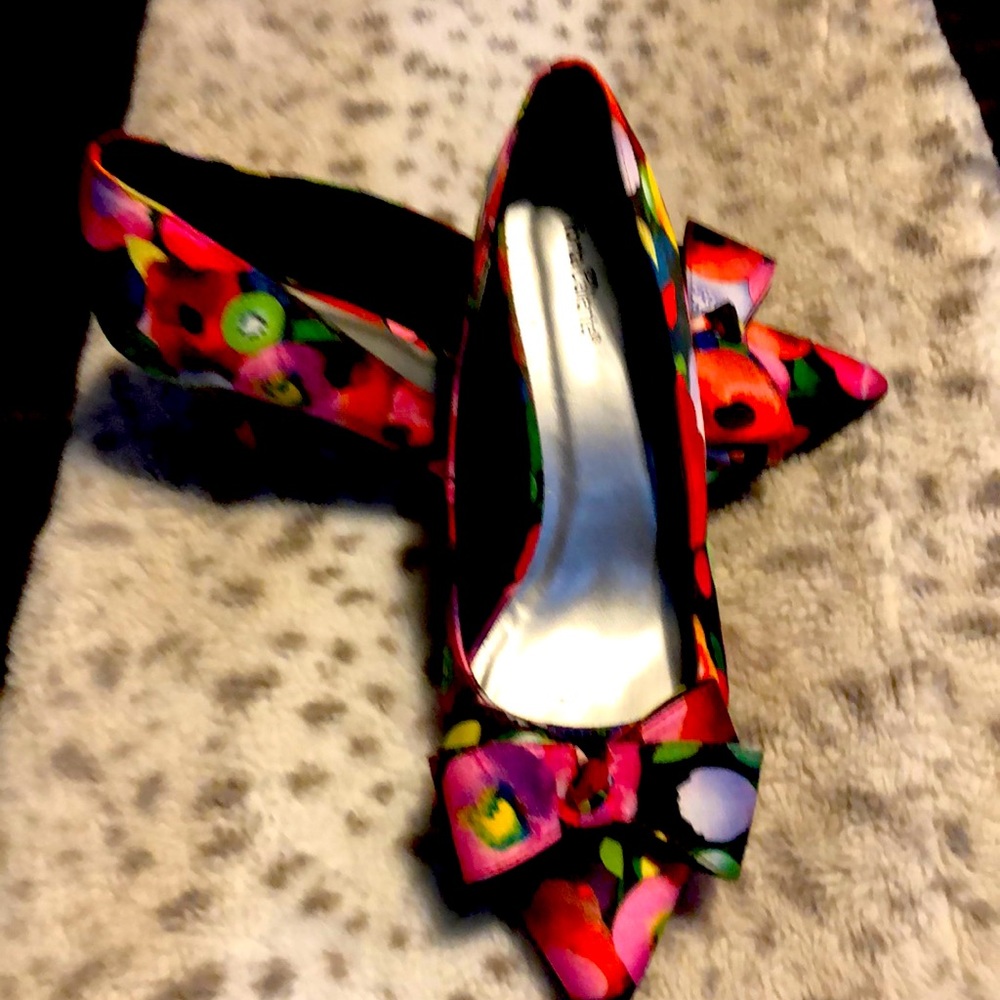 Multi Colored heels size 12W